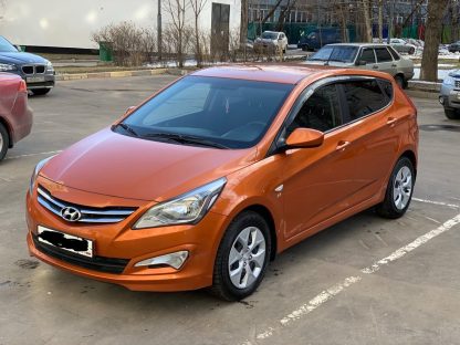 Hyundai Solaris 1.6 АТ 2015 Оранжевый